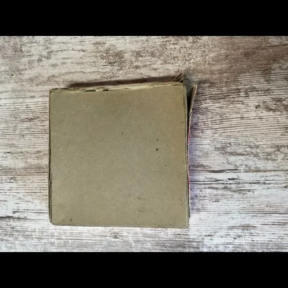 Vintage Peg Solitaire Game - Picture 12 of 12